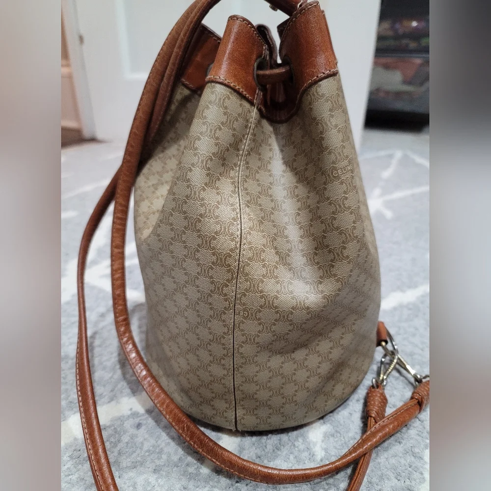 Celine Triomphe Vintage Bucket Backpack - Picture 2 of 15